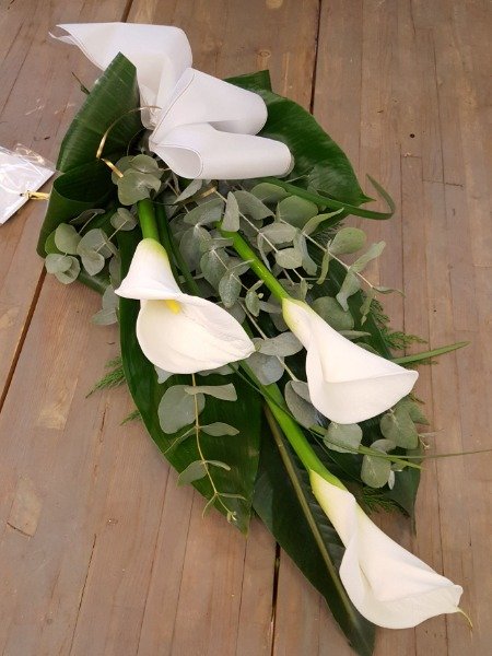 Hautakimppu Valkea-Calla